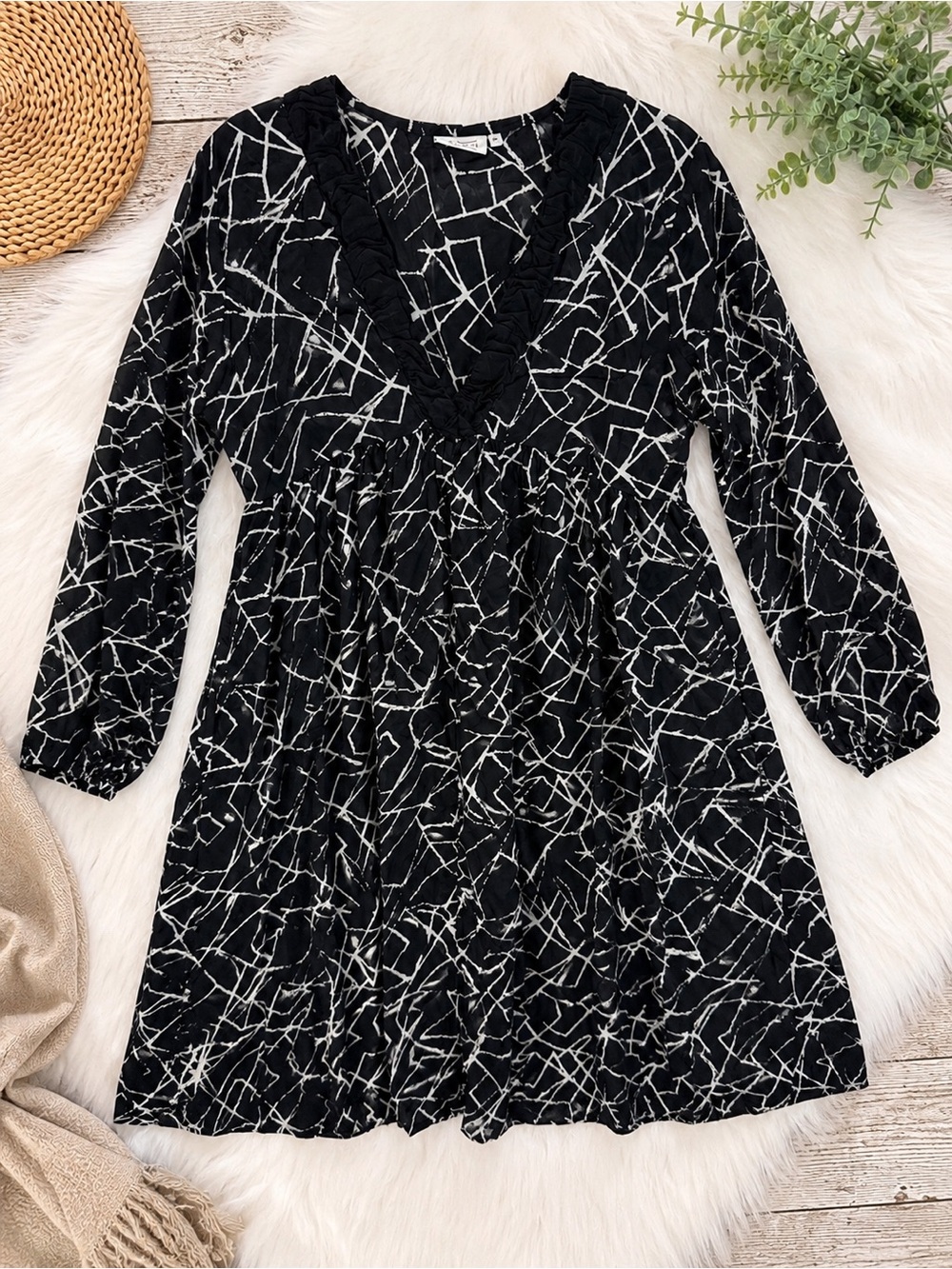 MASAI Copenhagen Black White Abstract Print Ruffle Neck Long Sleeve Dress Size S